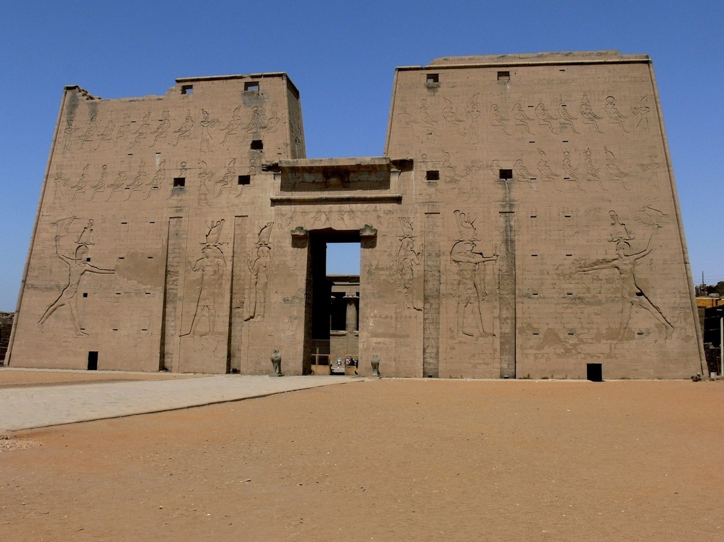 Edfu