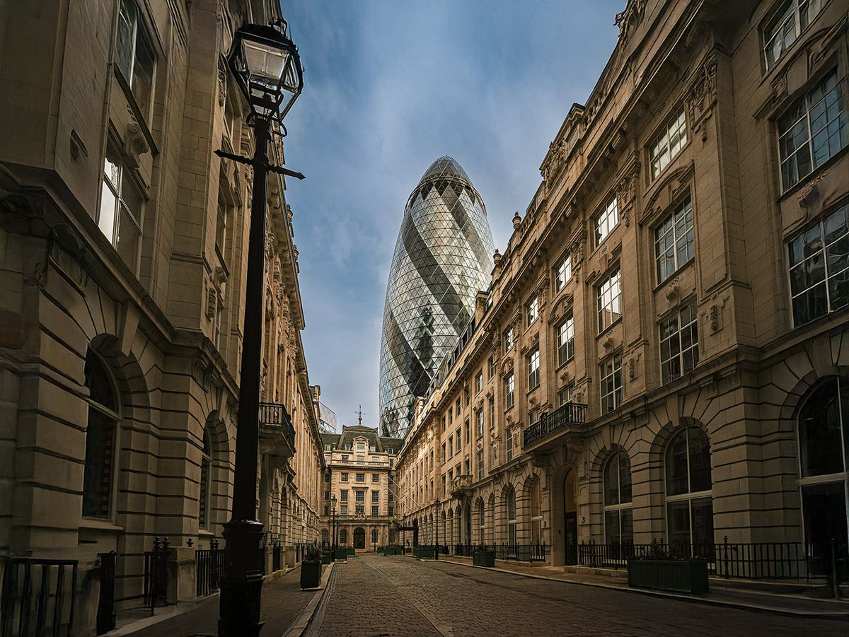 St Helens Place London